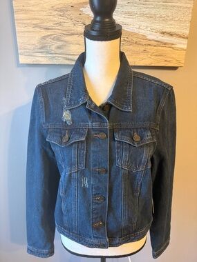Boom boom denim jacket.  With sequin "love bite" lip patch. Size Large